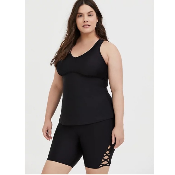 TORRID NWT ACTIVE WIRELESS RACERBACK TANKINI - Picture 2 of 5